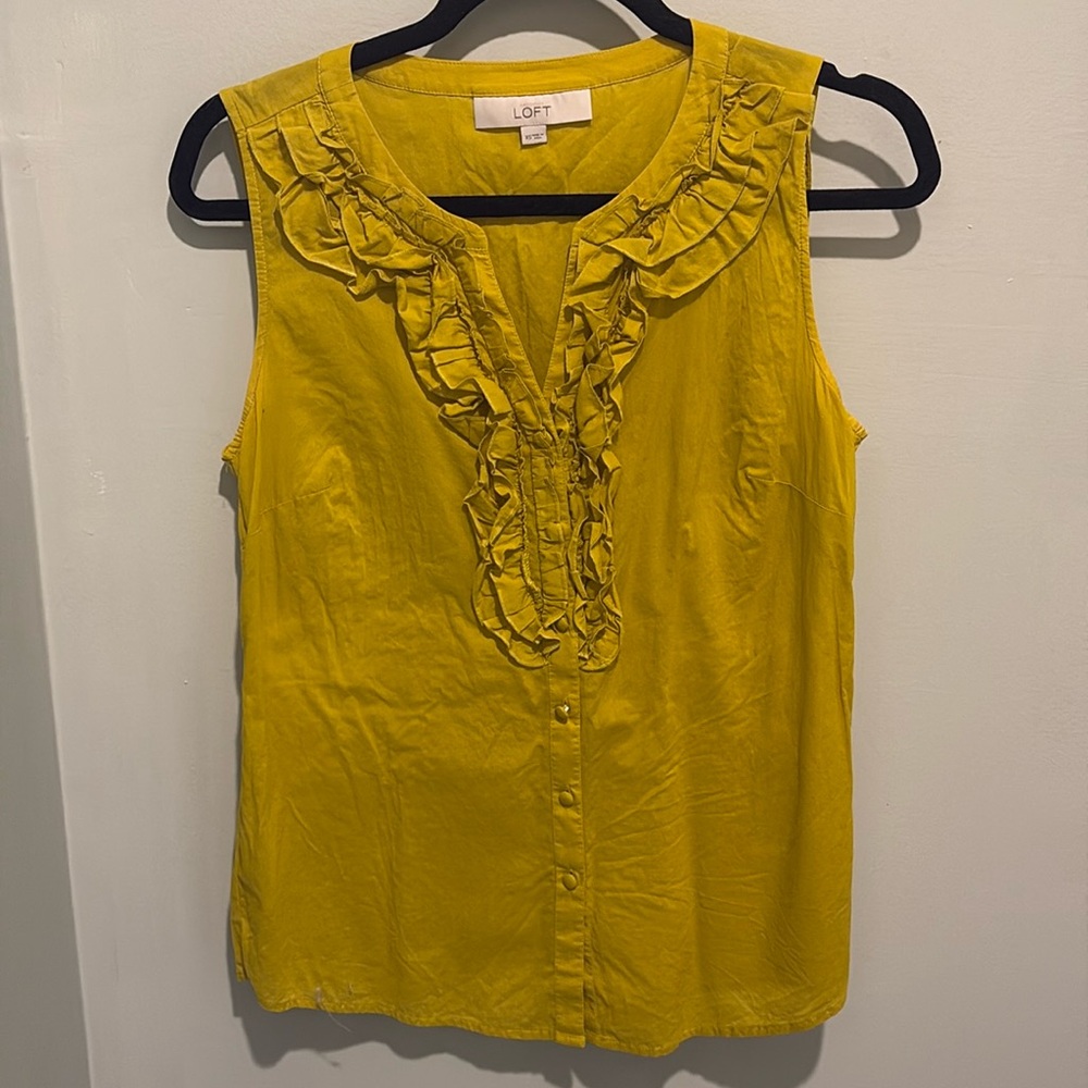 LOFT sleeveless blouse, size XS